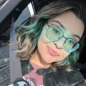 Meet your Posher, Angelica